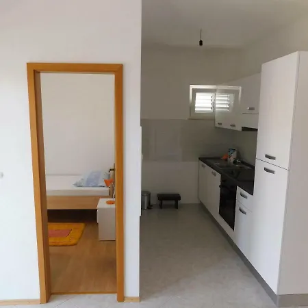 Apartment Mrso