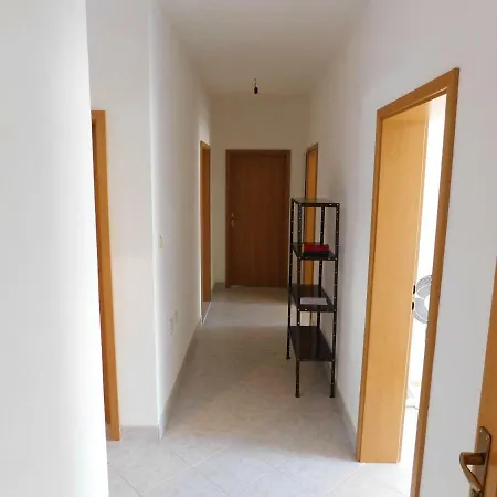 Apartment Mrso